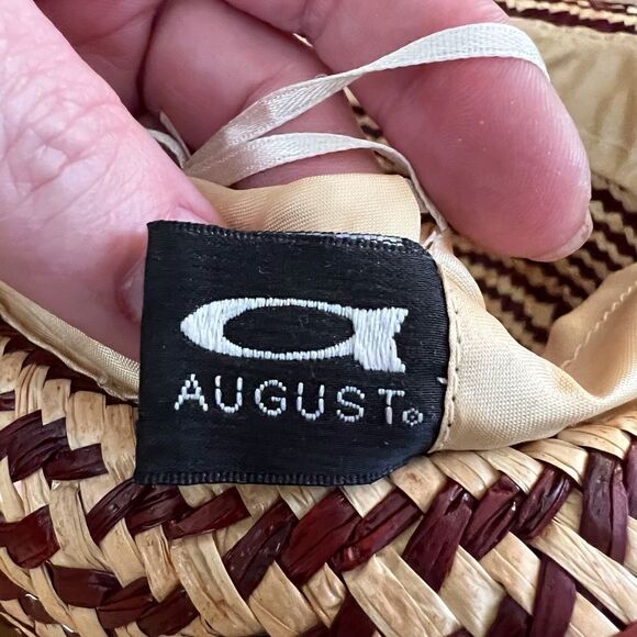 August sun hat   - Picture 3 of 4